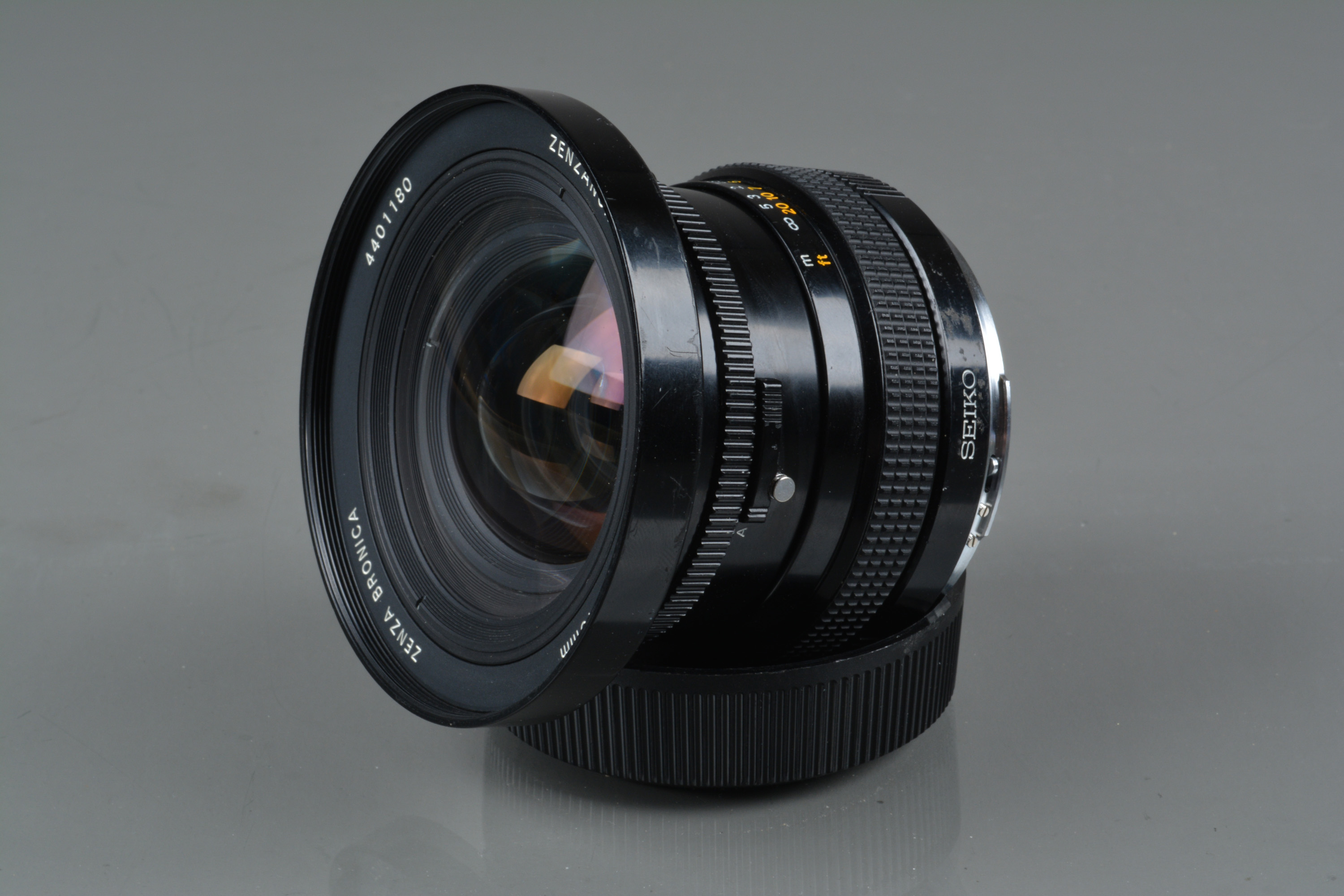 Lot 195 - A Zenza Bronica Zenzanon-PS 40mm f/4 Lens,