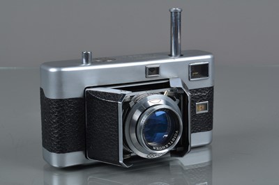 Lot 200 - A Voigtländer Vitessa 125 Rangefinder camera