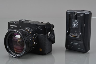 Lot 295 - A Panasonic Lumix LC1 Digital Camera