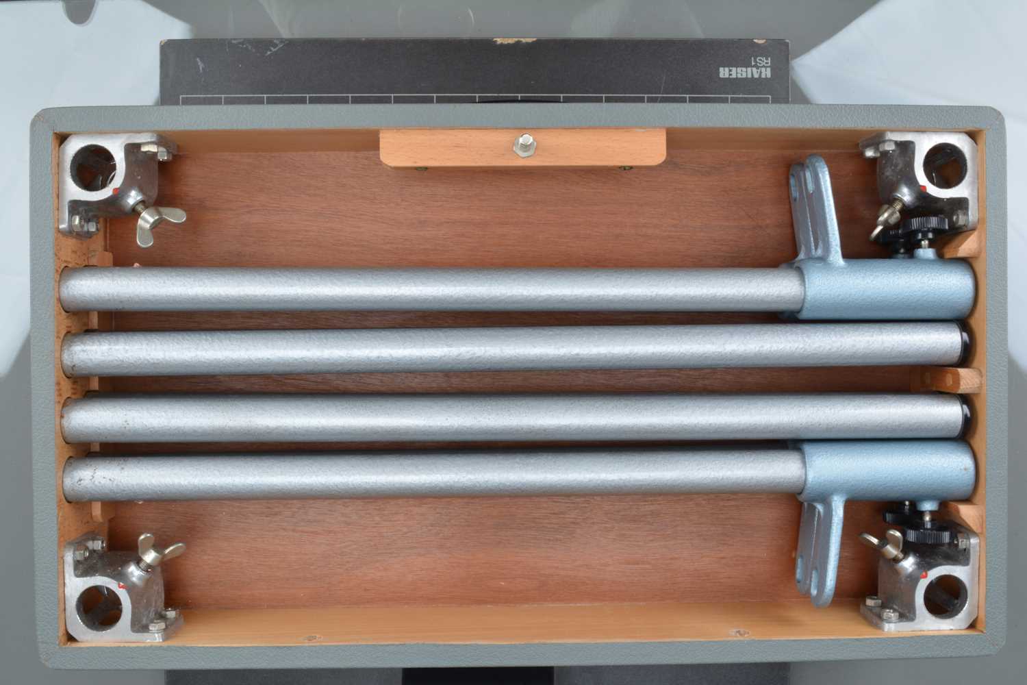 Lot 302 - Camera Related Accessories
