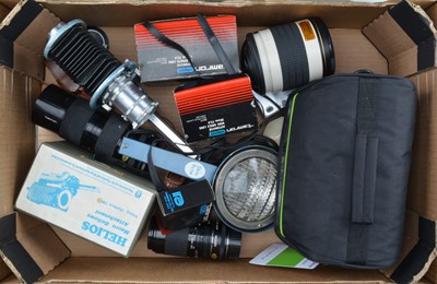 Lot 333 - A Tray of Camera Related Items