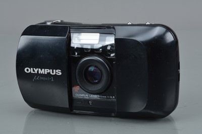 Lot 350 - An Olympus mju 1 Compact Camera