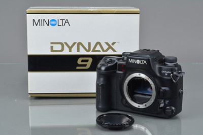 Lot 374 - A Minolta Dynax 9 SLR Camera Body