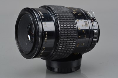 Lot 381 - A Nikon Micro-Nikkor 105mm f/4 Ai Lens