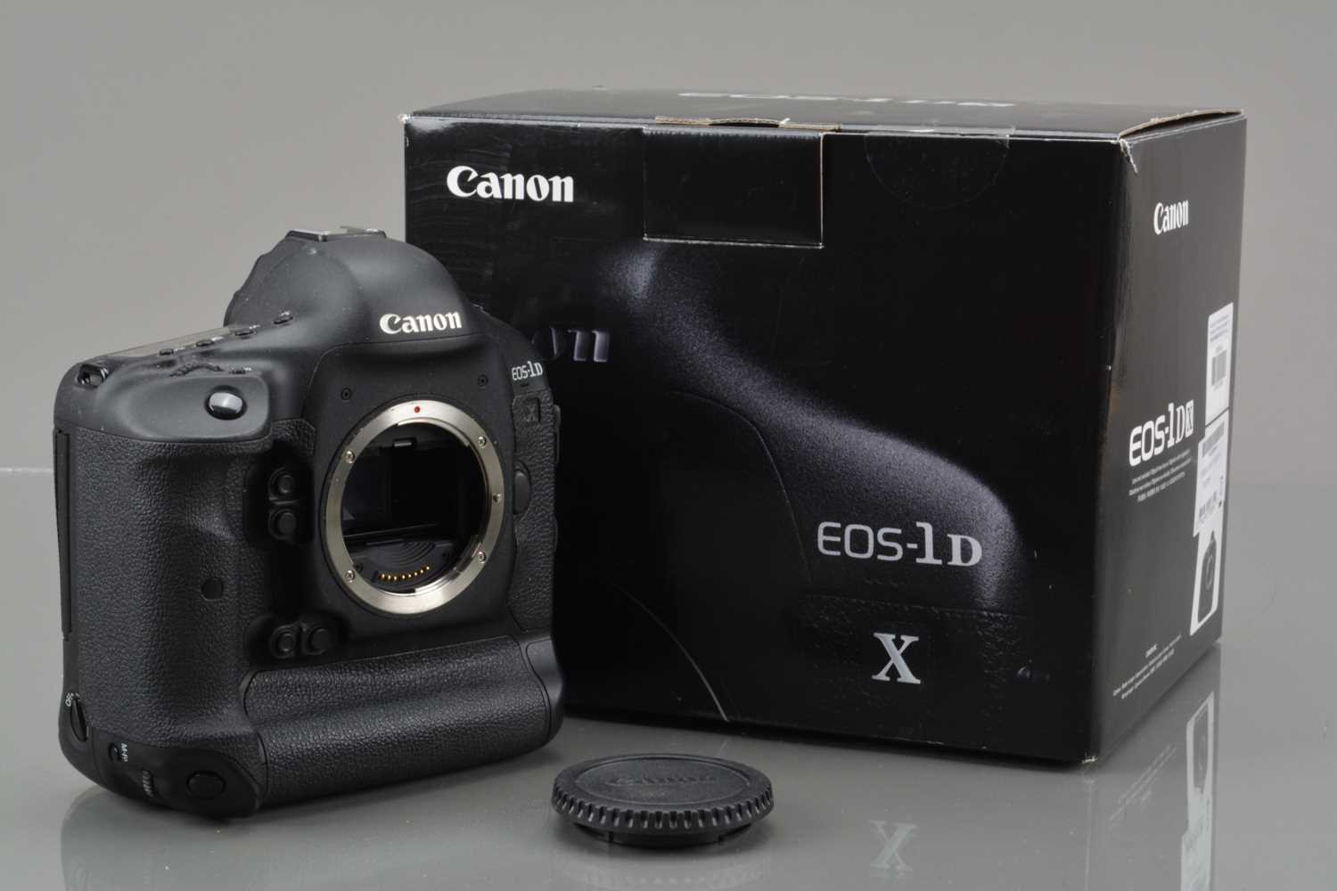 Lot 435 - A Canon EOS 1D X DSLR Camera Body