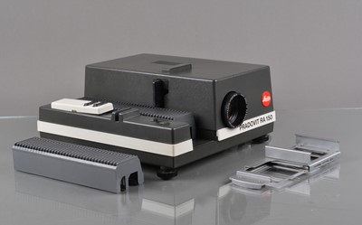 Lot 493 - A Leitz Pradovit 150 Slide Projector