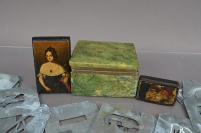 Lot 186 - Two Victorian snuff boxes