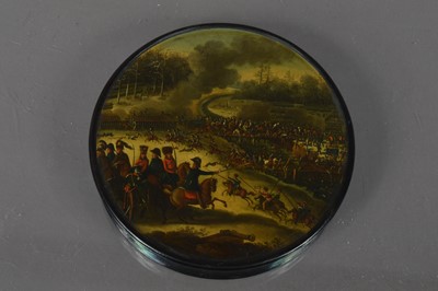 Lot 189 - An early 19th Century Snuff Box with a Napoleonic battle scene