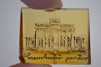 Lot 289 - A collection of twelve German WHW Winterhilfswerk glass badges