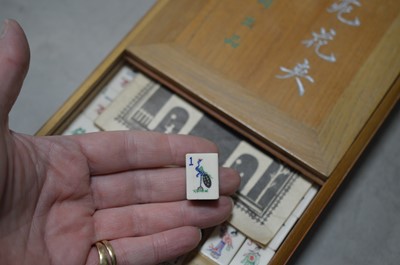 Lot 332 - A 20th Century Chinese Mahjong set