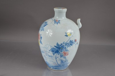 Lot 341 - A large Chinese porcelain wine pot