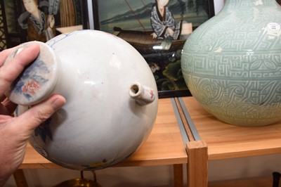 Lot 341 - A large Chinese porcelain wine pot
