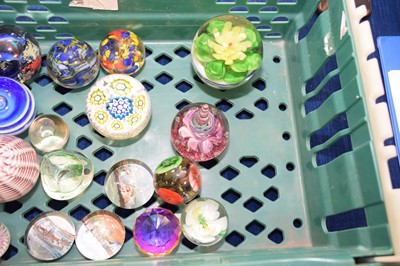 Lot 348 - A collection of thirty vintage and modern glass and other paperweights