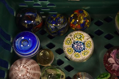 Lot 348 - A collection of thirty vintage and modern glass and other paperweights