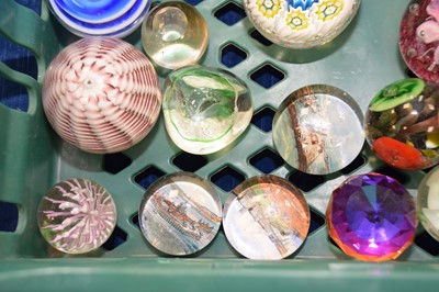 Lot 348 - A collection of thirty vintage and modern glass and other paperweights