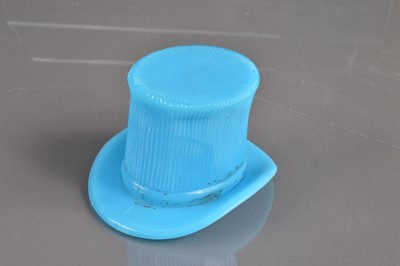 Lot 418 - Six 20th Century top hat shape opaque milk glass trinket pots or posy vases.