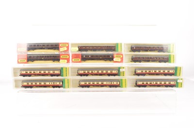 Lot 17 - N Gauge Minitrix BR Carmine and Cream Coaches and BR maroon Coaches (12)