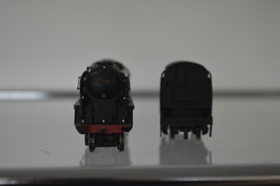 Lot 74 - Hornby China OO Gauge Bournemouth Belle Train Pack with Incorrect Locomotive and Additional Coach Pack