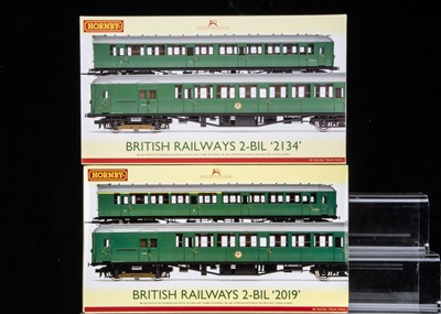 Lot 84 - Hornby China OO Gauge BR Southern Region Two Car EMUs