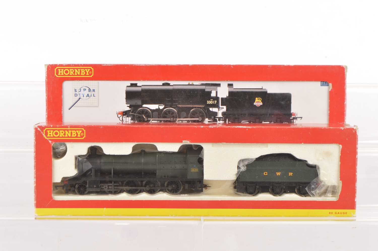 Lot 114 - Hornby China Steam Locomotives with Tenders,