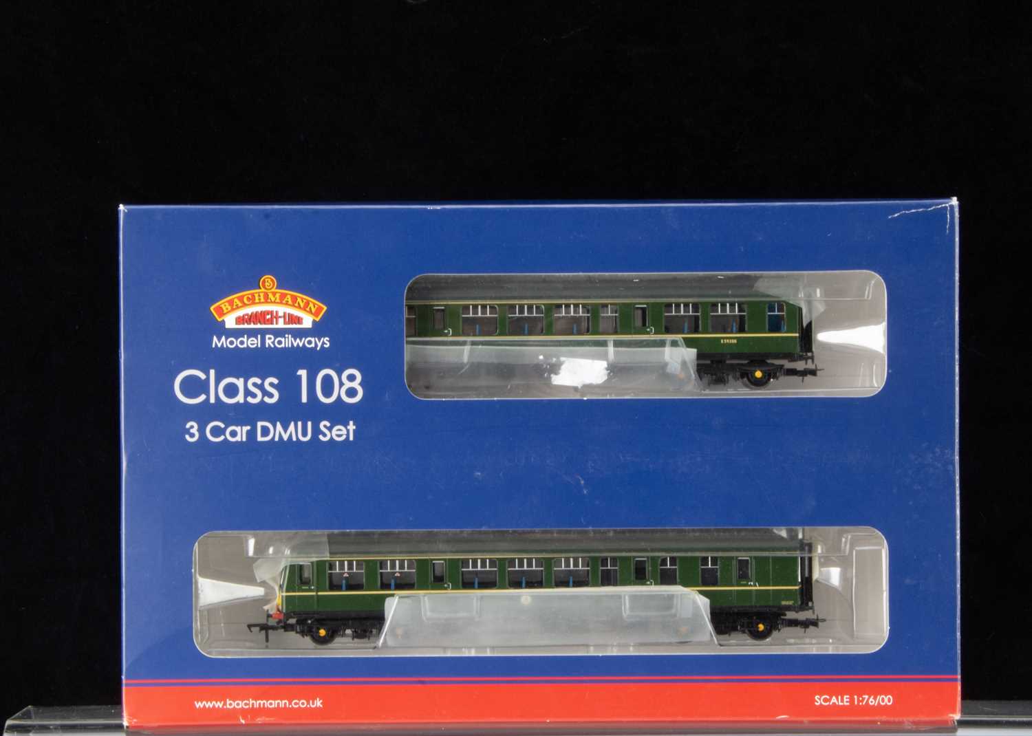 Lot 162 - Bachmann OO Gauge BR/SR Class 108 DMU