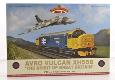 Lot 194 - Bachmann OO Gauge Spirit of Great Britain Special Collectors Edition Diesel Locomotive and Vulcan Aircraft Set