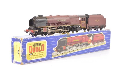 Lot 196 - Hornby-Dublo 00 Gauge 3-Rail 3226 BR maroon 46247 'City of Liverpool' Locomotive and tender