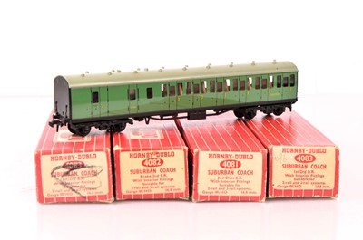 Lot 219 - Hornby-Dublo 00 Gauge 2-Rail BR Super Detail Suburban Coaches (4)