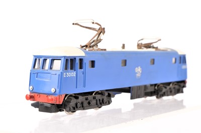 Lot 302 - Hornby-Dublo 00 Gauge 2-Rail 2245 BR blue 3,300hp Electric Locomotive E3002