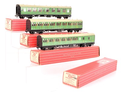 Lot 330 - Hornby-Dublo 00 Gauge 2-Rail Super Detail BR SR green Main Line and Suburban Coaches