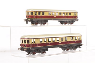 Lot 403 - A Trix 00 Gauge 14v AC 'Continental-style' 2-car Diesel Train