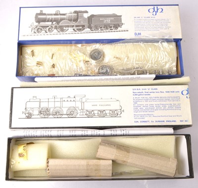 Lot 446 - Pair of DJH BR/SR 00 Gauge unmade Locomotive and Tender Kits (2)