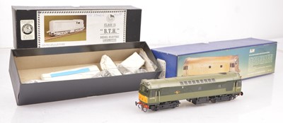 Lot 472 - DJH 00 Gauge kitbuilt Class 25/2 Diesel and Alexander Models unmade Class 15 Diesel