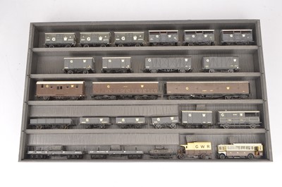 Lot 479 - 00 Gauge Kitbuilt and modified RTR GWR wagons by various makers (44)