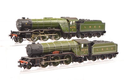 Lot 486 - Kitbuilt and Bachmann 00 Gauge LNER green Class A2 Locomotives and Tenders
