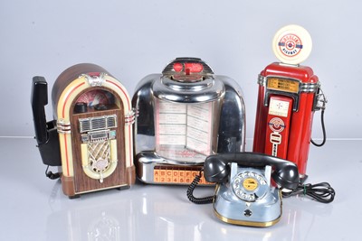 Lot 42 - A Novelty Jukebox Telephone