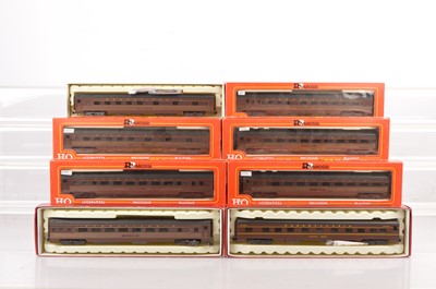 Lot 644 - Rivarossi H0 Gauge Archive collection Pennsylvania deep maroon Coaches and one grey Pullman Car  (9)