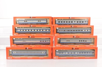 Lot 649 - Rivarossi H0 Gauge Archive collection Missouri Pacific blue and light grey Coaches (8)