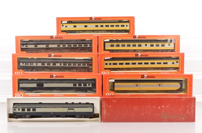 Lot 663 - Rivarossi H0 Gauge Archive collection The National Limited grey/black and The East Wind yellow/grey Coaches (8)