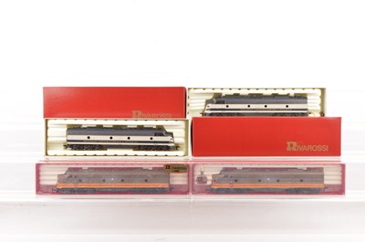 Lot 710 - Rivarossi H0 Gauge Archive collection 1819 Illinois Central and 1944 Richmond Fredericksburg & Potomac  EMD E-8 Diesel Locomotives and Dummies (2)