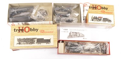 Lot 726 - Rivarossi H0 Gauge Archive collection unmade Diesel Dummy kit and various Goods Rolling stock kits (18)
