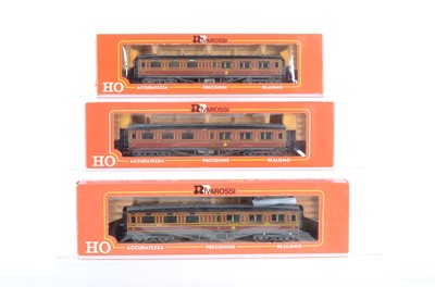 Lot 734 - Rivarossi H0 Gauge Archive collection three early production HO Gauge LMS Coaches (3)