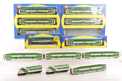 Lot 768 - American HO Gauge GO Transit Government of Ontario Diesel Locomotive and Bi Level Coaching Stock (10)