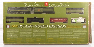 Lot 770 - American HO Gauge Canadian National Steam Locomotive Train Set and Coaching Stock (11)