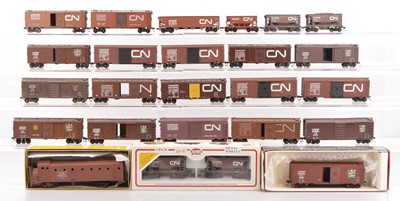 Lot 788 - American HO Gauge Canadian National Freight Stock (33)