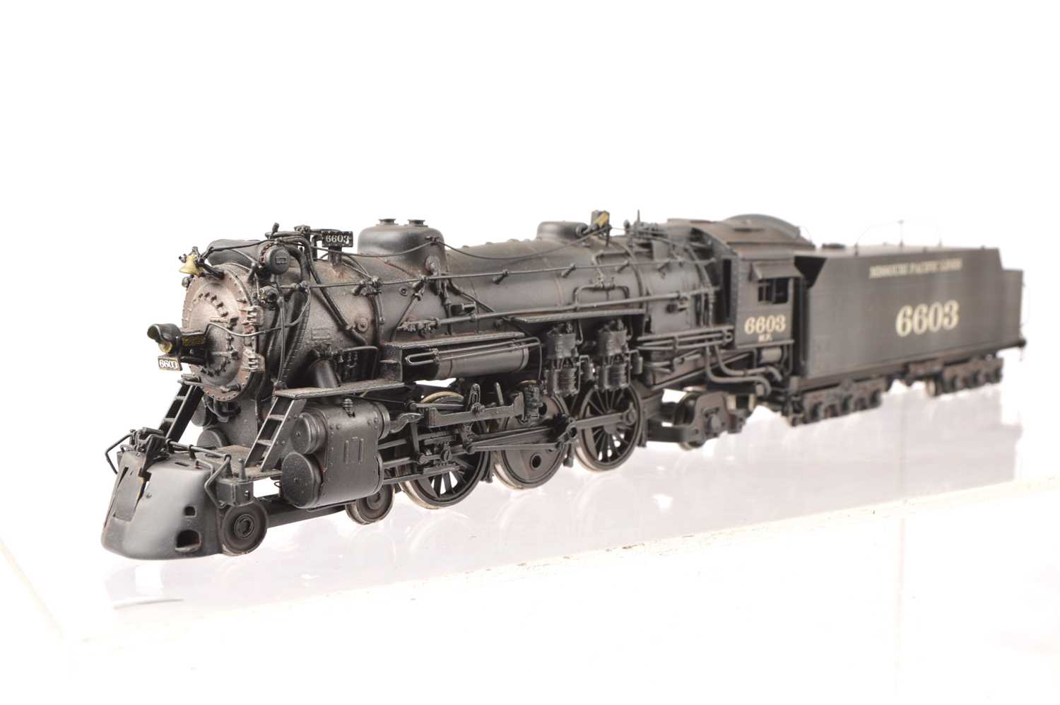 Lot 826 - Hallmark Models Inc H0 Gauge Missouri Pacific 6600 Class 4-6-2