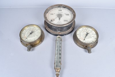 Lot 420 - A ''Cirscale'' Amperes Gauge by Record's Electrical Co. Ltd