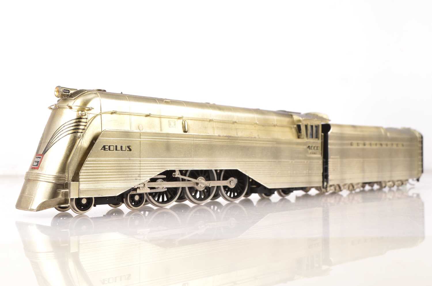 Lot 829 - Nickel Plate Products Inc H0 Gauge Burlington Route S-4A Consolidation Streamlined Hudson 4000