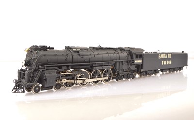 Lot 864 - United Scale Models H0 Gauge Santa Fe 4-8-4 No 3778