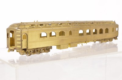 Lot 874 - Cascade Models H0 Gauge  Northern Pacific Dining Car No 1674-1679 (original)